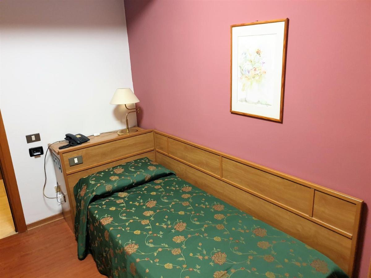 Hotel And Wellness Patriarca 圣维托·阿尔塔格里亚梅 外观 照片